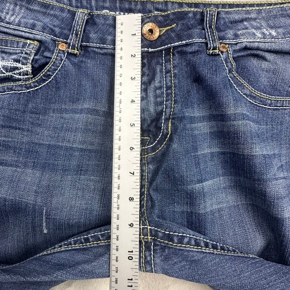 Cowgirl Tuff Co Womens Blue Denim Bootcut Jeans Distressed Frayed Hem Size 33x33 - Picture 10 of 16